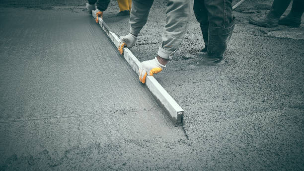 Best Concrete Driveway Installation in Su Oswego, NY